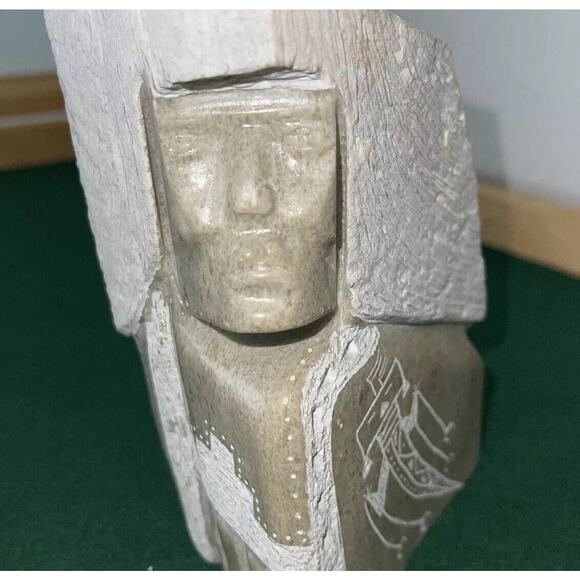 Hand Carved Alabaster Native American Navajo Indian Sculpture Signed by J. KIEN - Picture 1 of 12